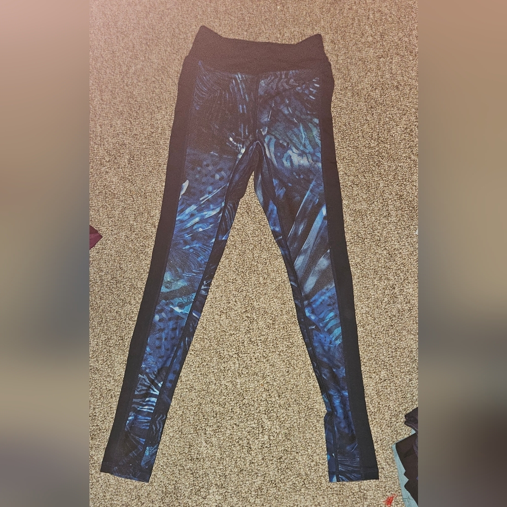 2 pairs Gymshark leggings bundle size xs